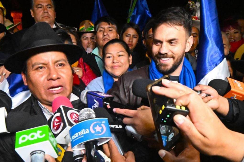 Milán Berna y Eduardo del Castillo conforman el binomio anunciando por el masismo Milán Berna y Eduardo del Castillo conforman el binomio anunciando por el masismo