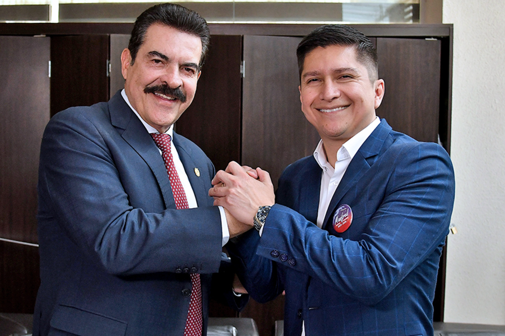 Reyes Villa y Medrano conforman la dupla presidencial de APB Súmate Reyes Villa y Medrano conforman la dupla presidencial de APB Súmate