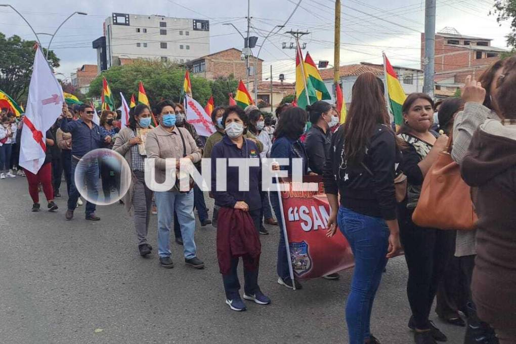 Ciudadanos comienzan la marcha en Sucre. Ciudadanos comienzan la marcha en Sucre.