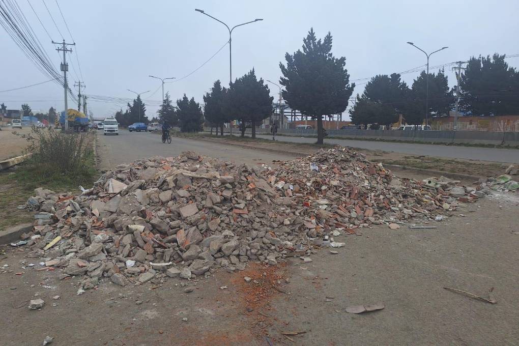 Bloqueo instalado en la ciudad de El Alto