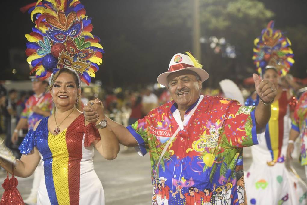 El Corso Cruceño se realiza en el Cambódromo