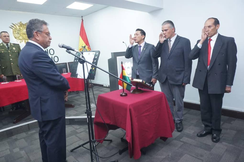 Este martes fueron posesionados los viceministros de Régimen Interior, de Defensa Social y Sustancias Controladas y de Seguridad Ciudadana