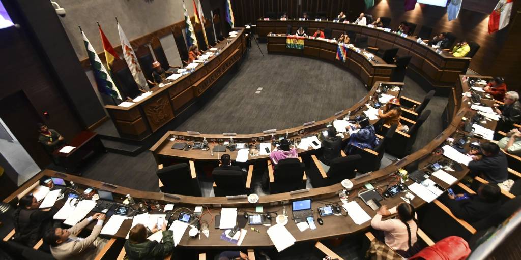 Tras observación del Ejecutivo, Senado deriva a la Cámara de Diputados ...
