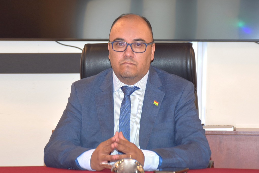 Gustavo Ávila es el máximo ejecutivo del TSE