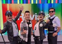 Ronald Arnez se enfrentó a unos policías que llegaron de Estados Unidos