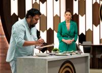 Invitado especial: El chef Juan Pablo Gumiel trae su cocina de autor a MasterChef 