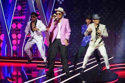 ¿Por qué el imitador de Bruno Mars eligió ‘Uptown Funk’ para cantar?