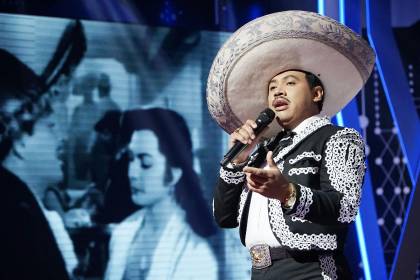 Sin Palabras: Luis Vega Se Emocionó Al Escuchar Cantar Al Imitador De ...