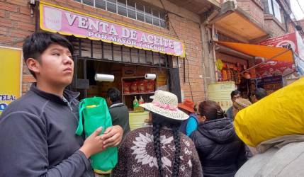 Se termina el aceite vegetal a granel en Villa Dolores pero se vende aceite argentino en bidón 