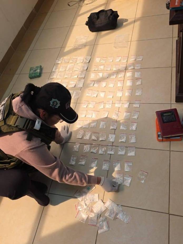 La droga hallada en la oficina de la FUL de la UPEA. 